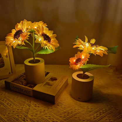 Monroe Sunflower Lamp™