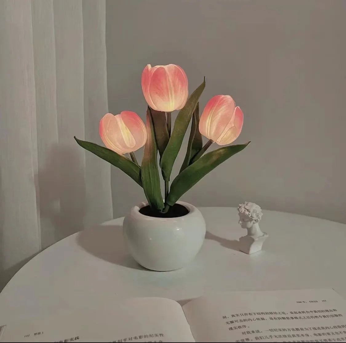 Monroe Tulip Lamp™