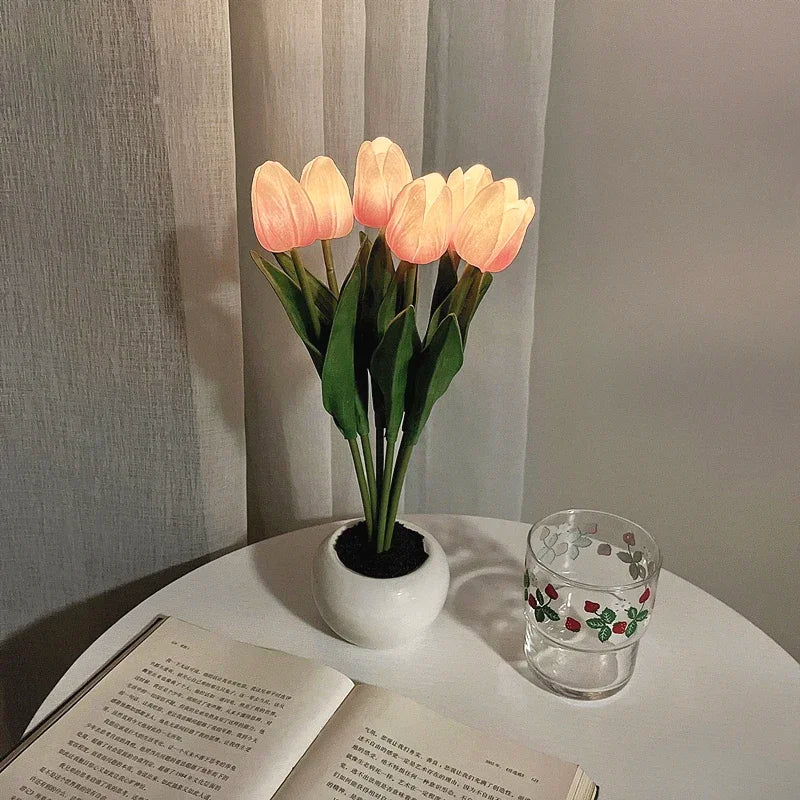 Monroe Tulip Lamp™