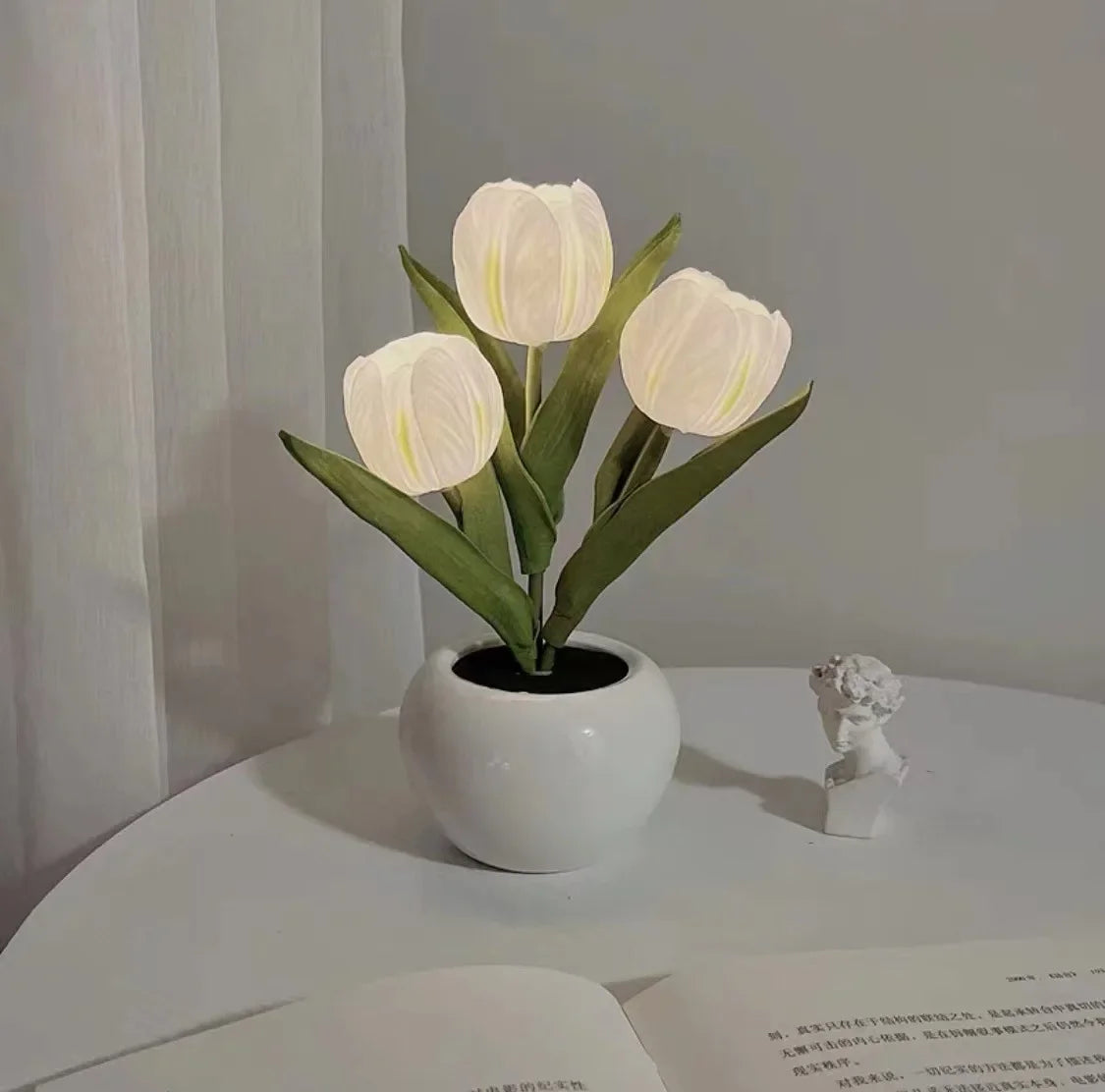 Monroe Tulip Lamp™